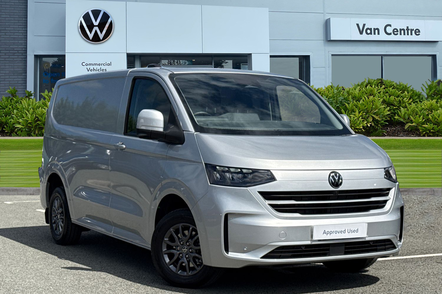 Main listing image - Volkswagen Transporter