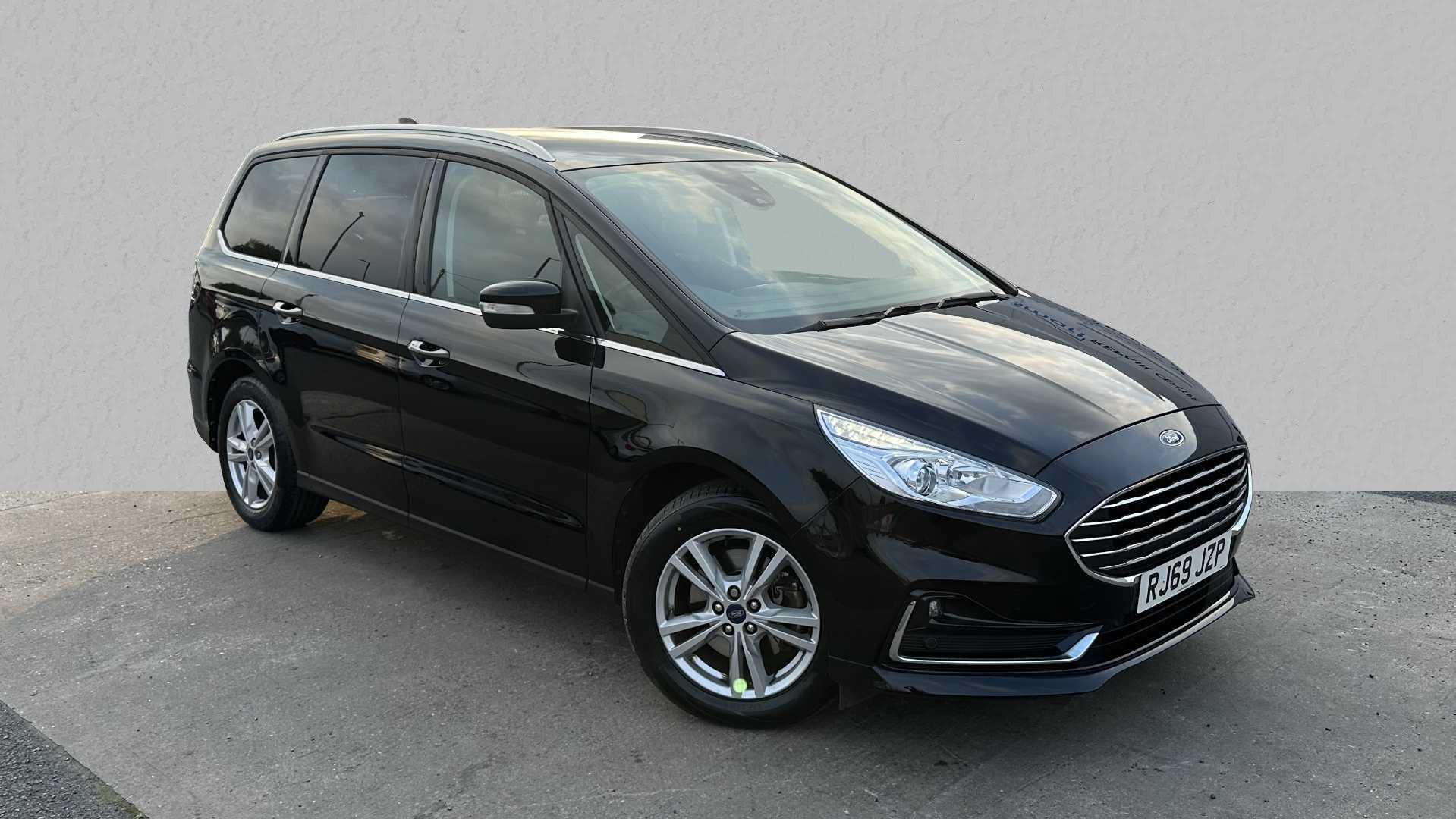 Main listing image - Ford Galaxy