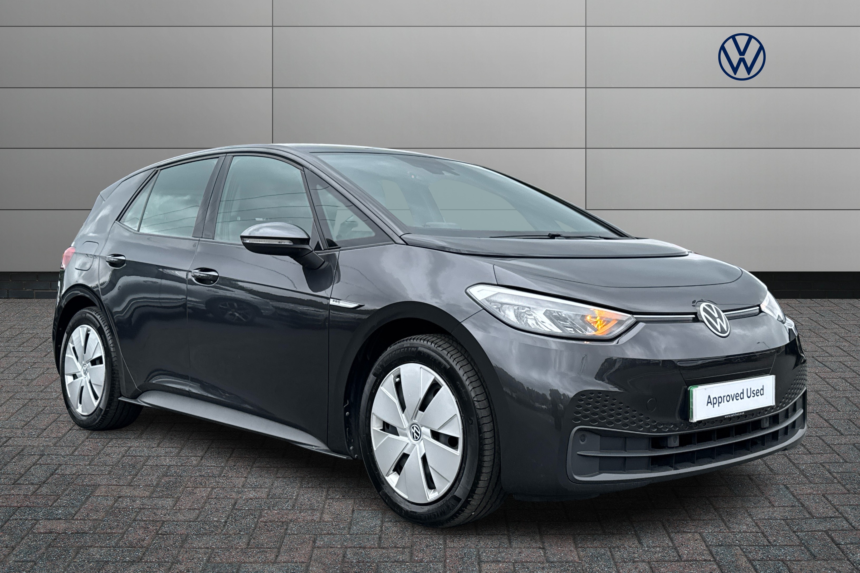 Main listing image - Volkswagen ID.3