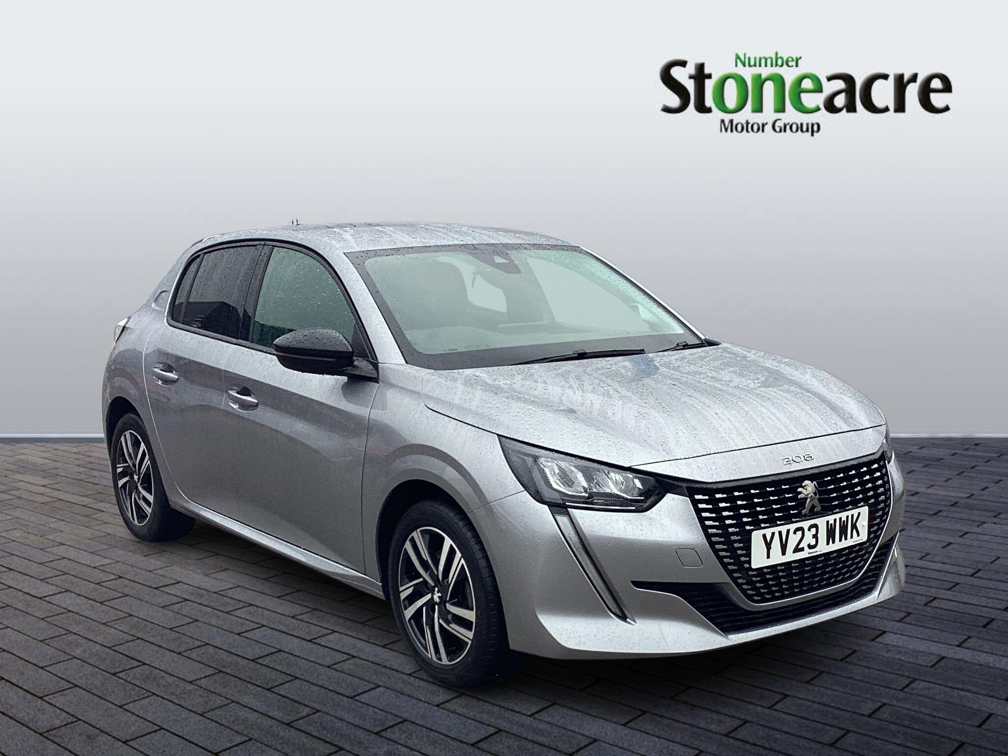 Main listing image - Peugeot 208