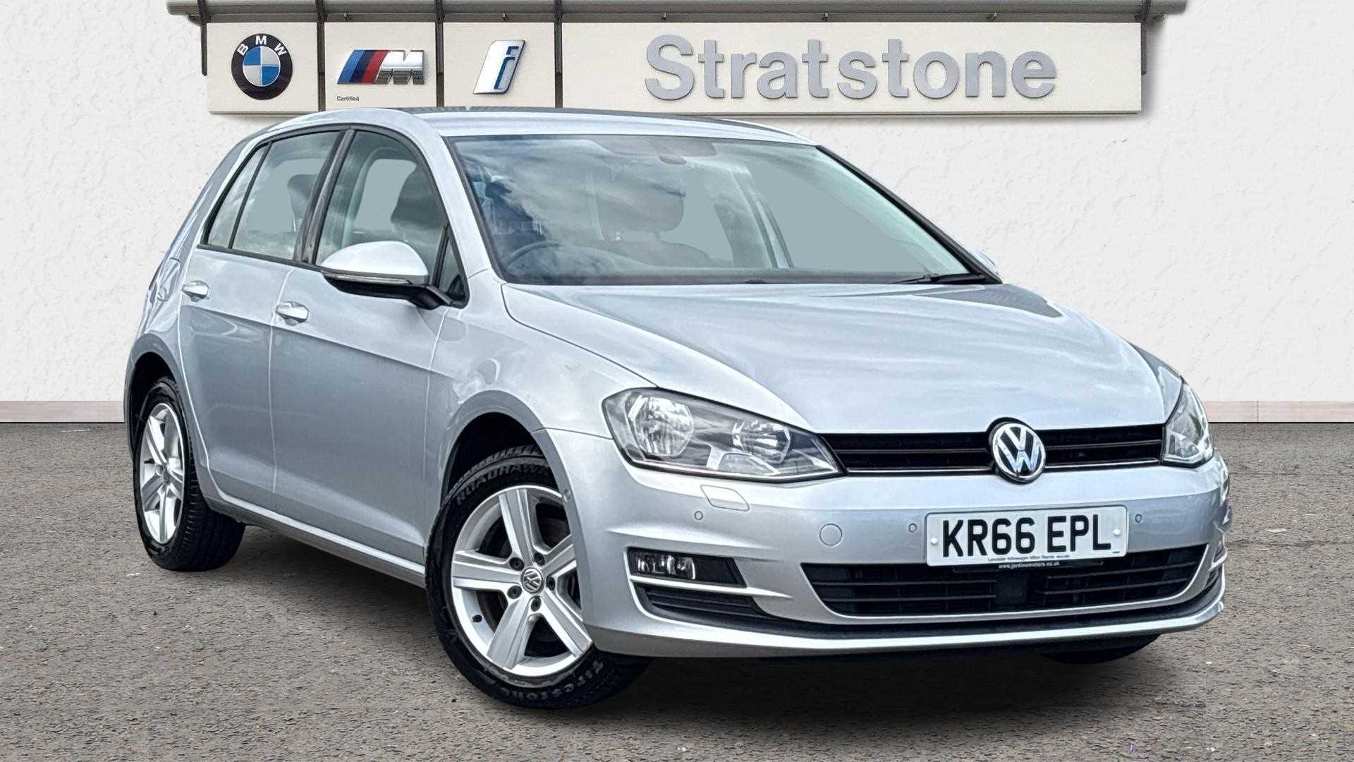 Main listing image - Volkswagen Golf