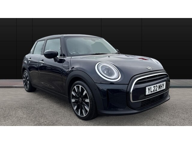 Main listing image - MINI Hatchback 5dr