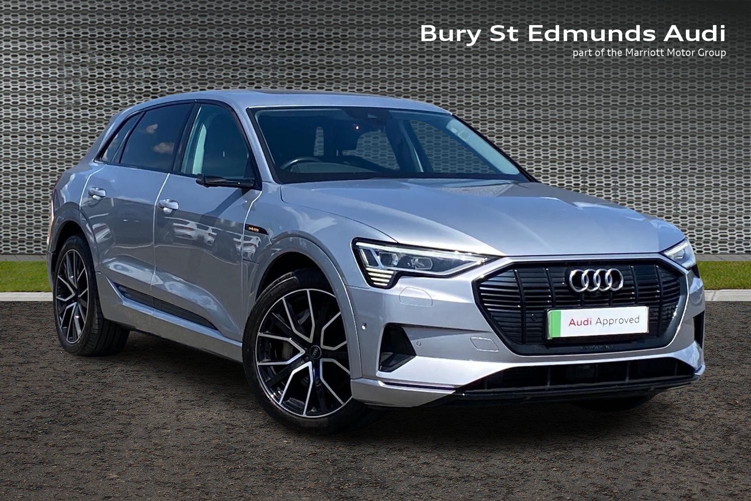 Main listing image - Audi e-tron