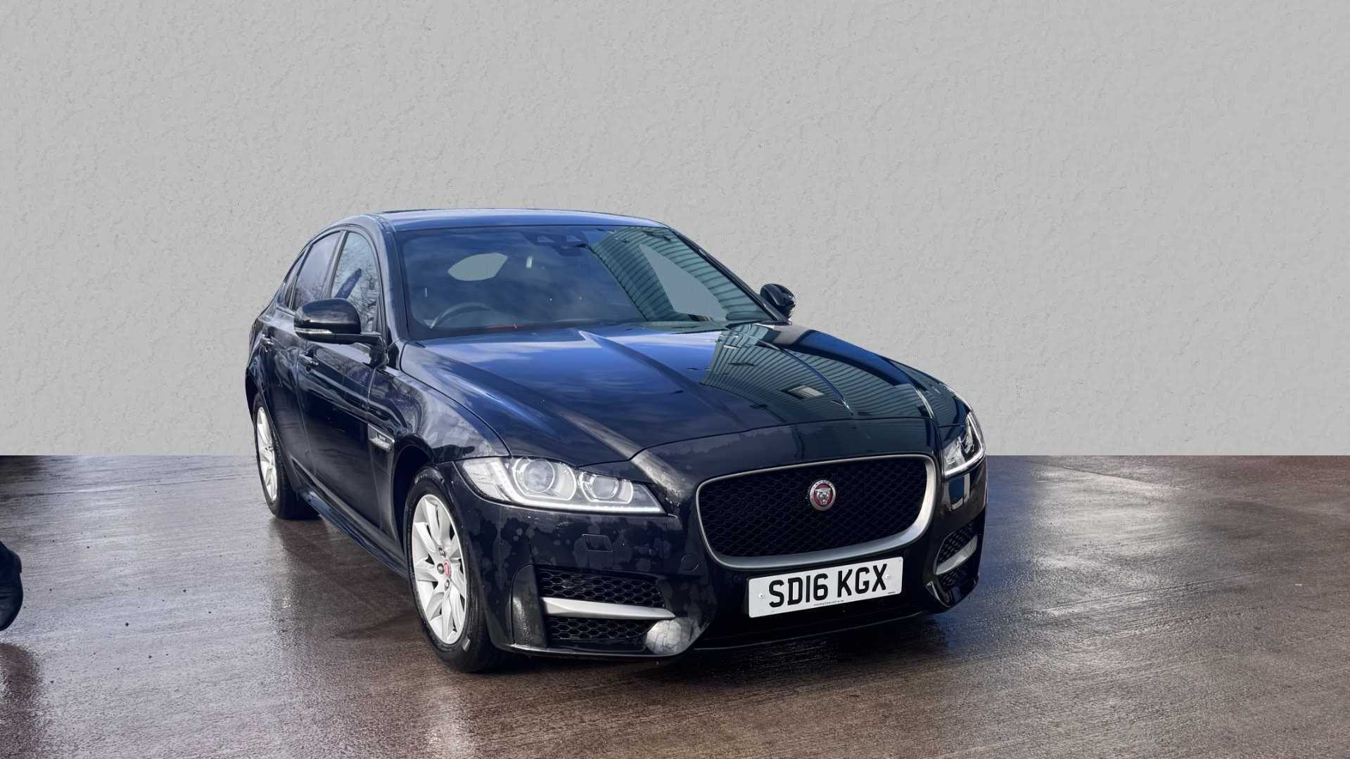 Main listing image - Jaguar XF