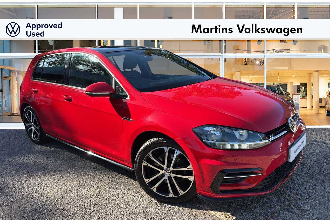 Main listing image - Volkswagen Golf