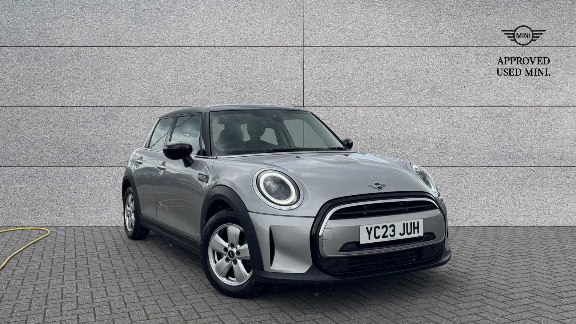 Main listing image - MINI Hatchback 5dr