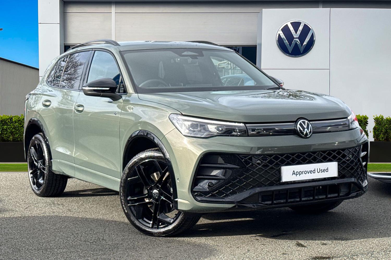 Main listing image - Volkswagen Tiguan