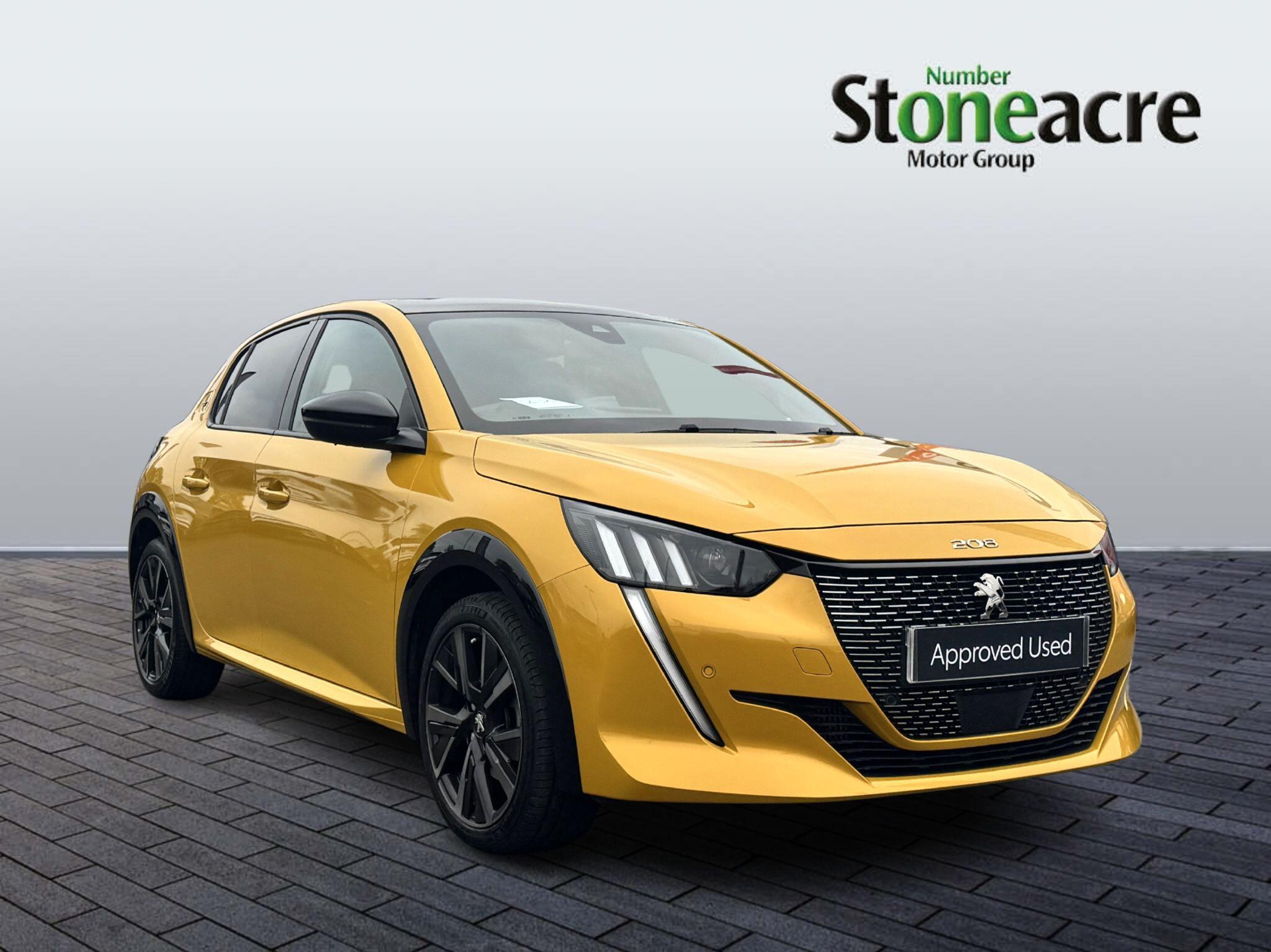 Main listing image - Peugeot 208