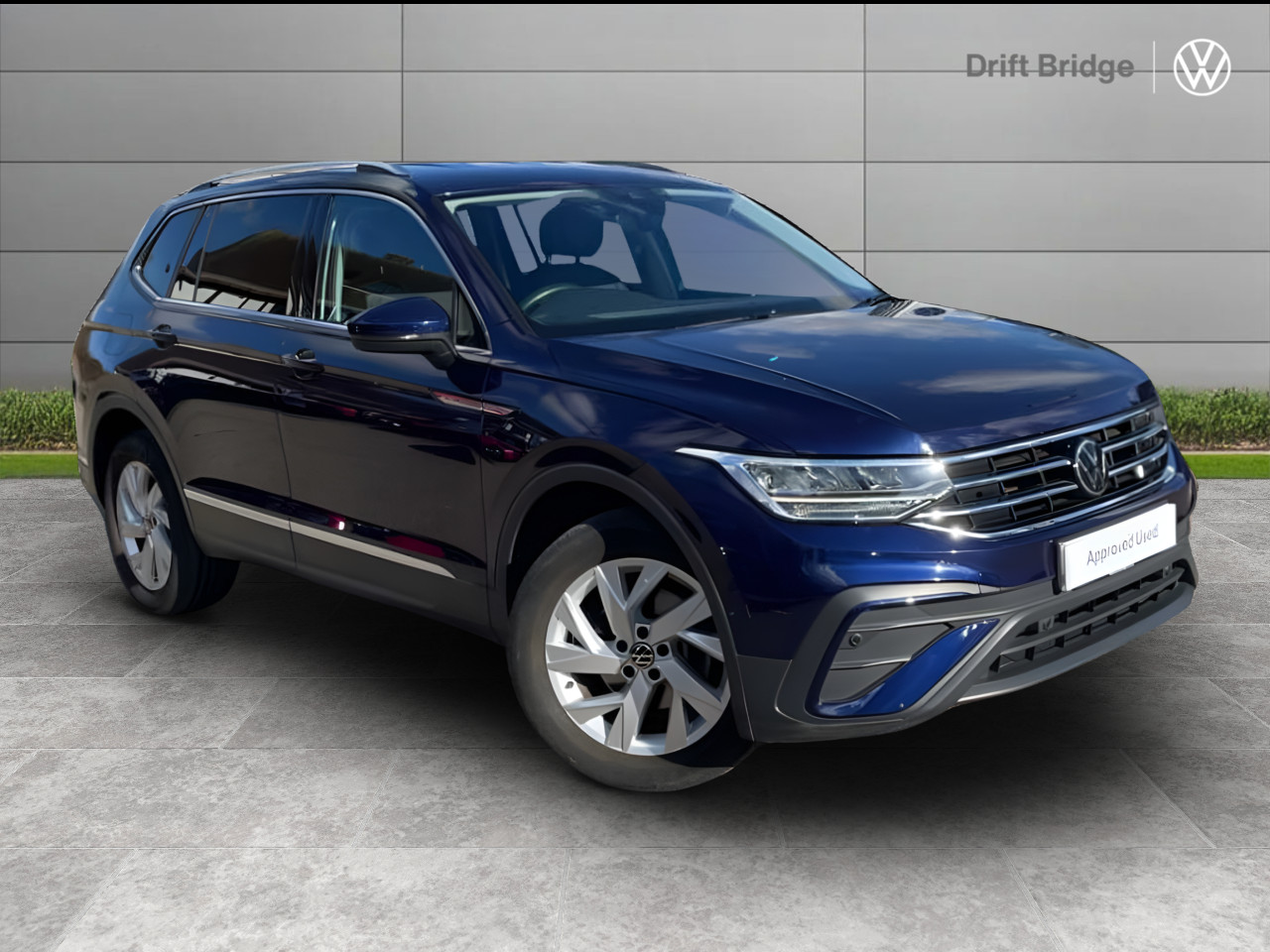 Main listing image - Volkswagen Tiguan Allspace