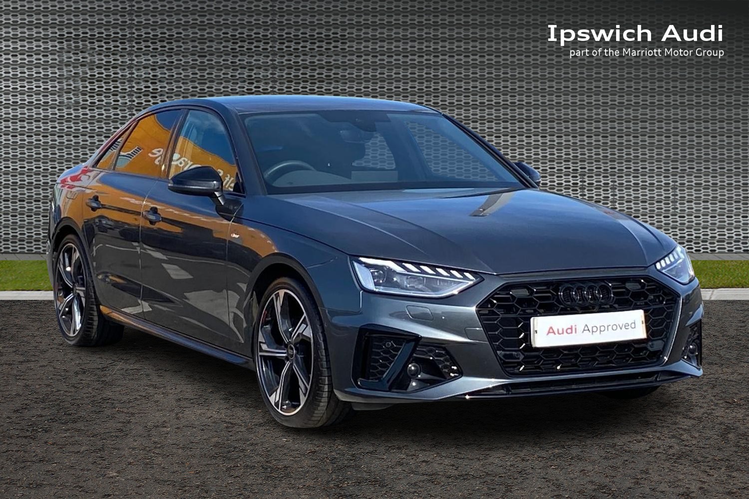 Main listing image - Audi A4