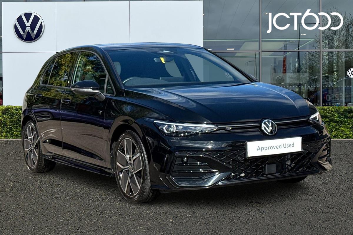 Main listing image - Volkswagen Golf