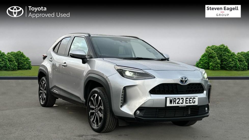 Main listing image - Toyota Yaris Cross