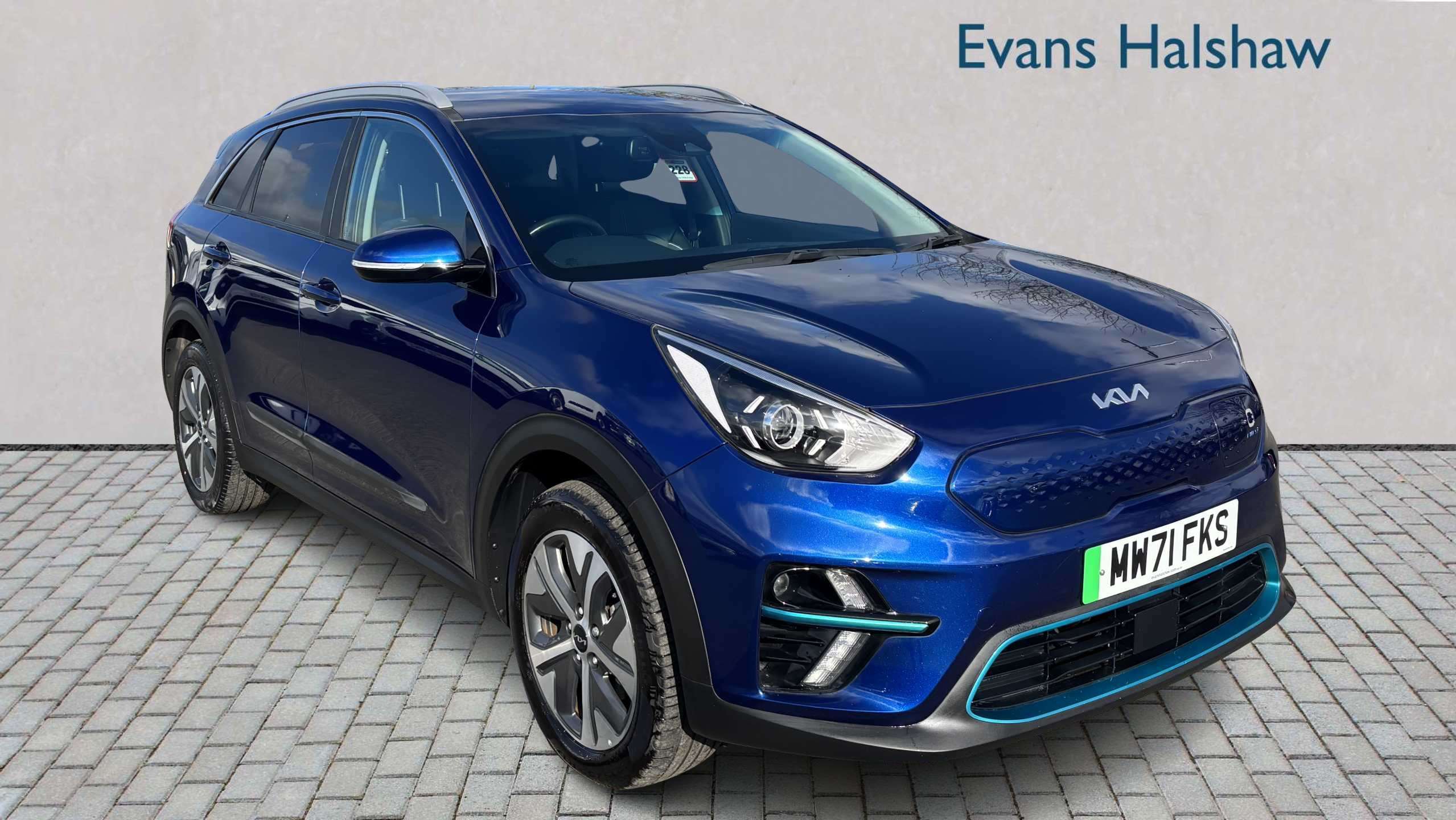 Main listing image - Kia e-Niro