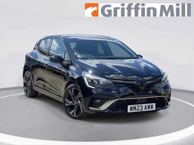 Main listing image - Renault Clio