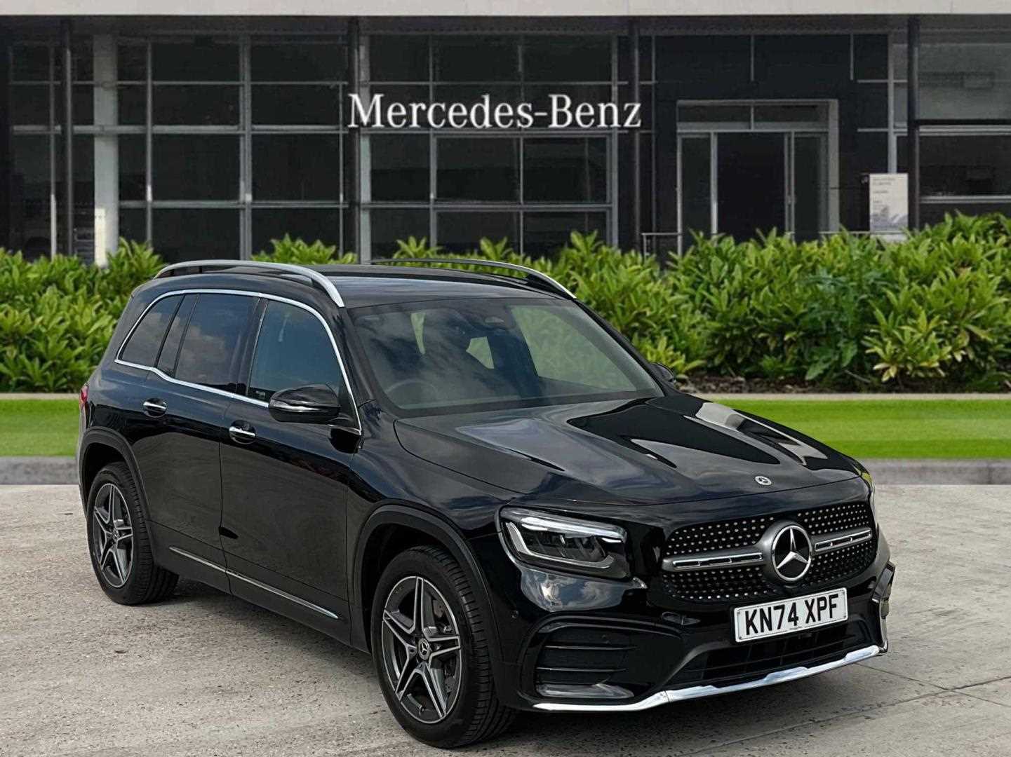 Main listing image - Mercedes-Benz GLB
