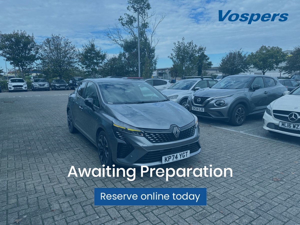 Main listing image - Renault Clio