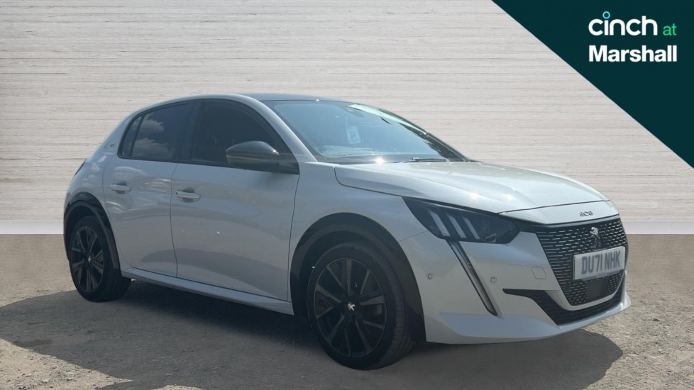 Main listing image - Peugeot 208