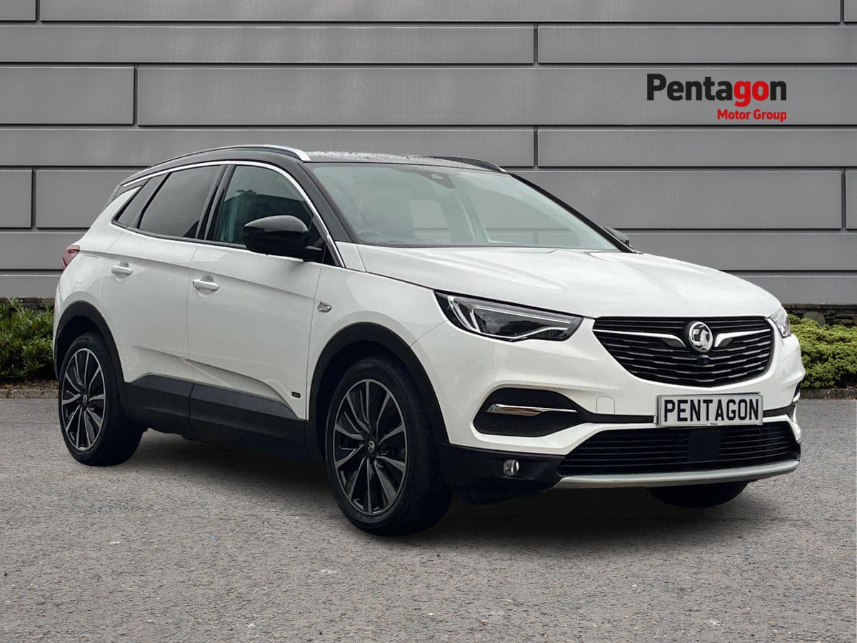 Main listing image - Vauxhall Grandland X