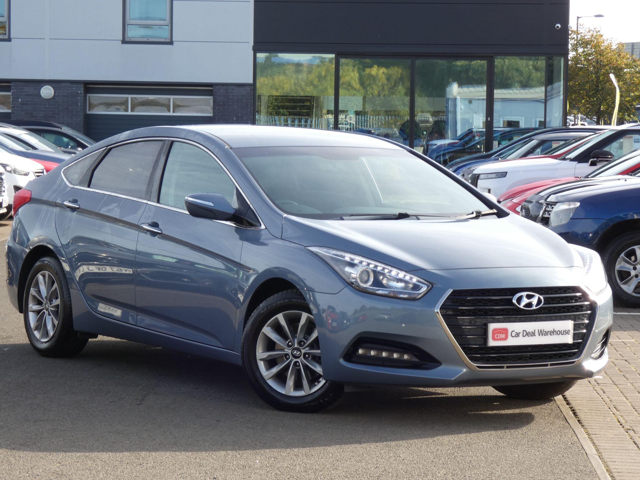 Main listing image - Hyundai i40