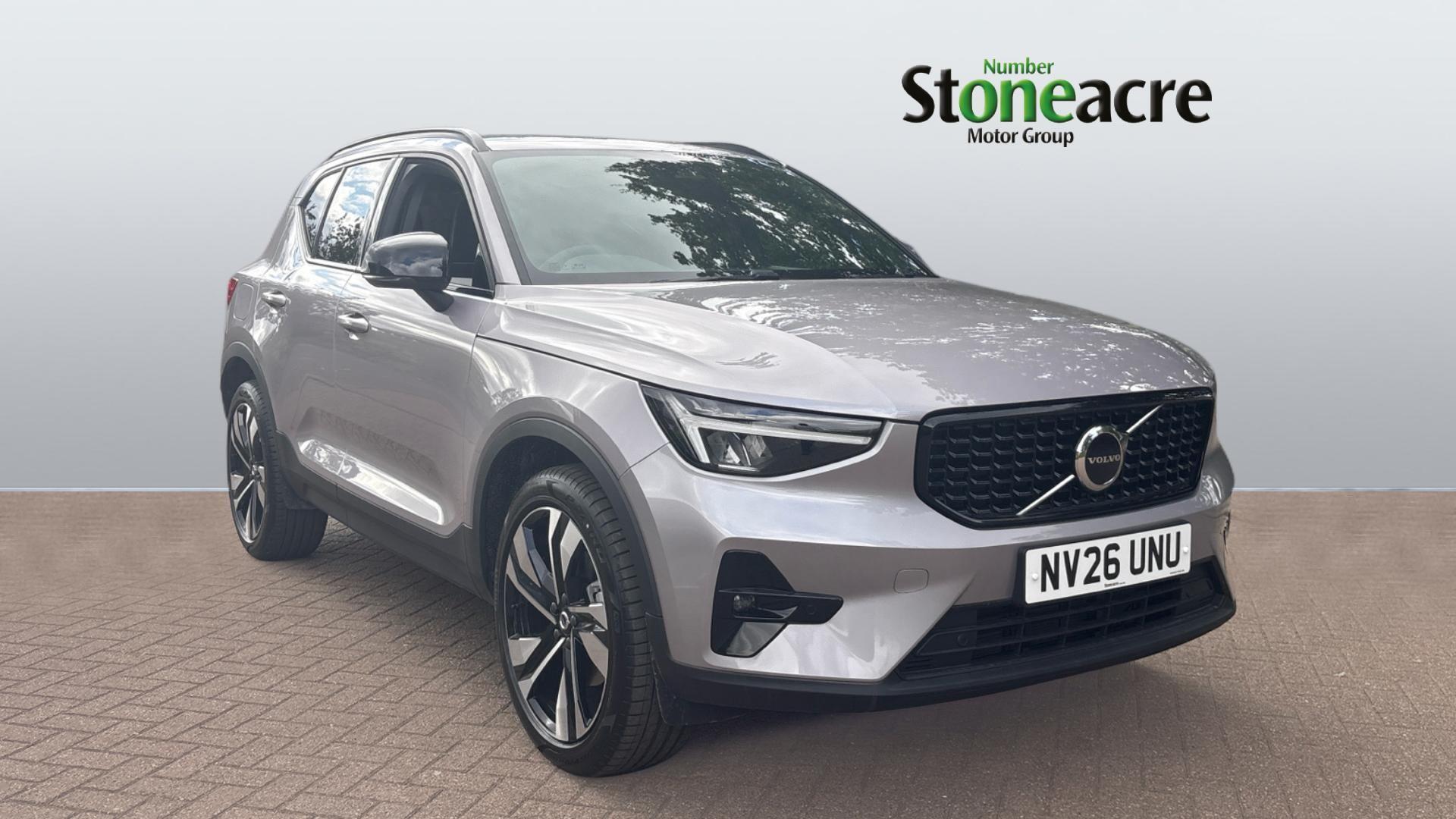 Main listing image - Volvo XC40