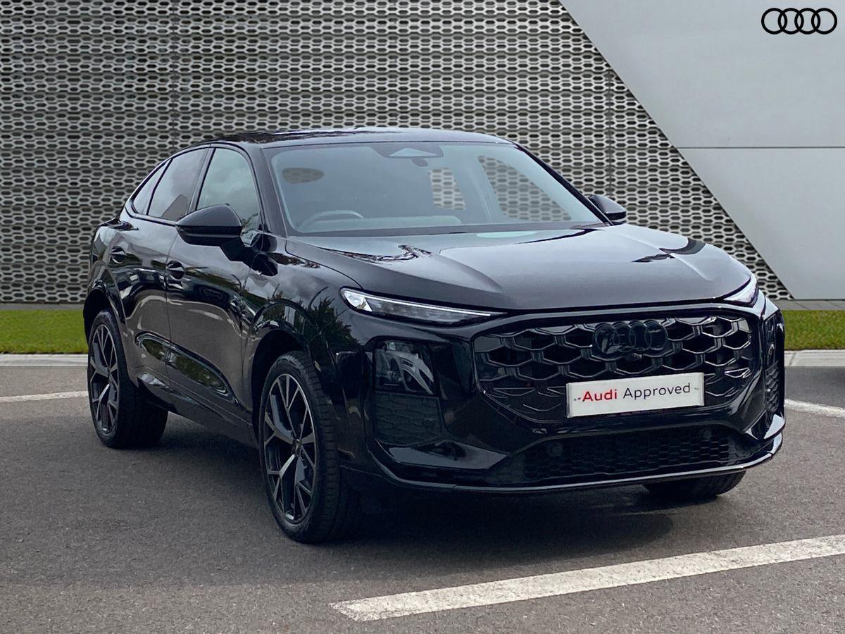 Main listing image - Audi Q3