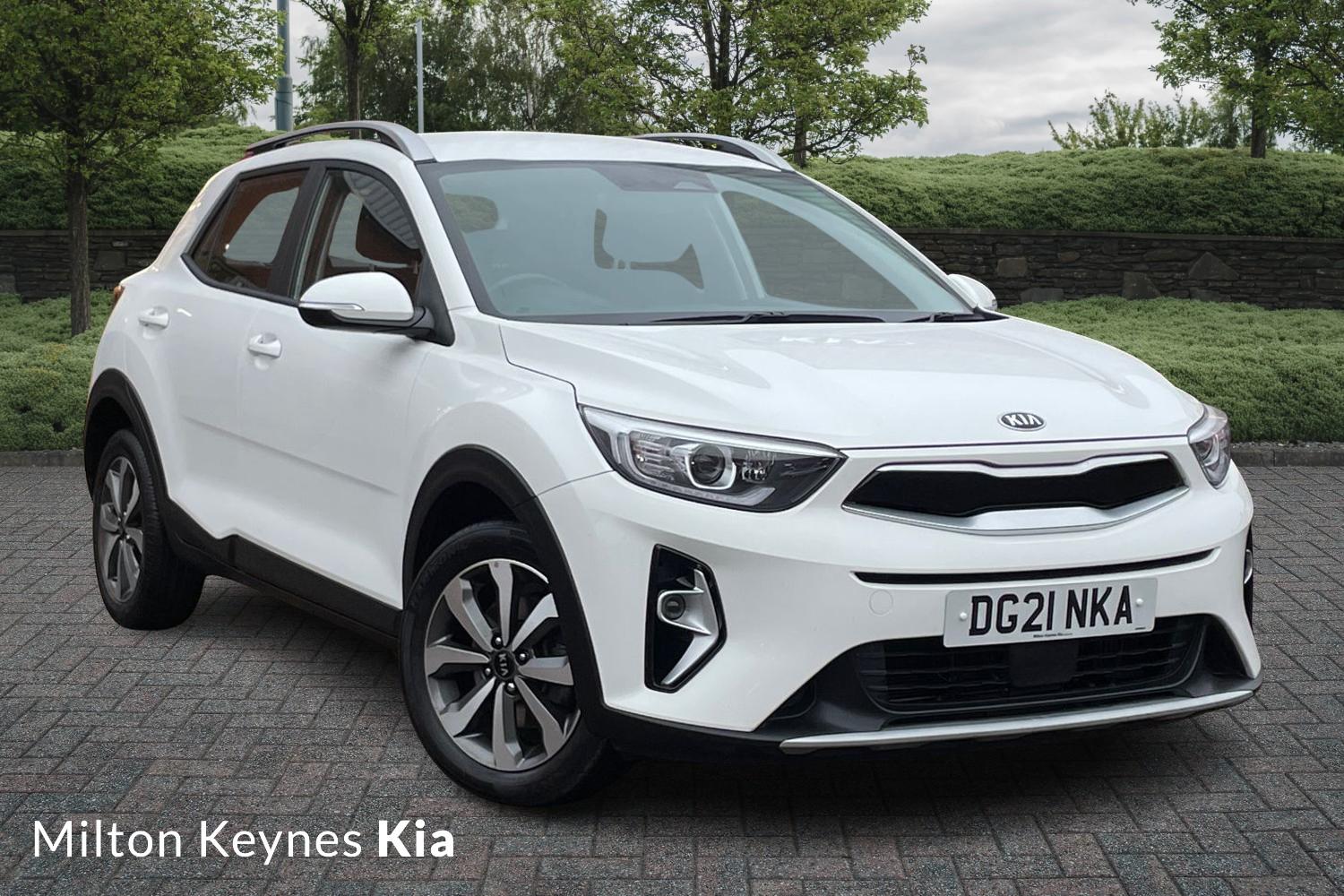 Main listing image - Kia Stonic