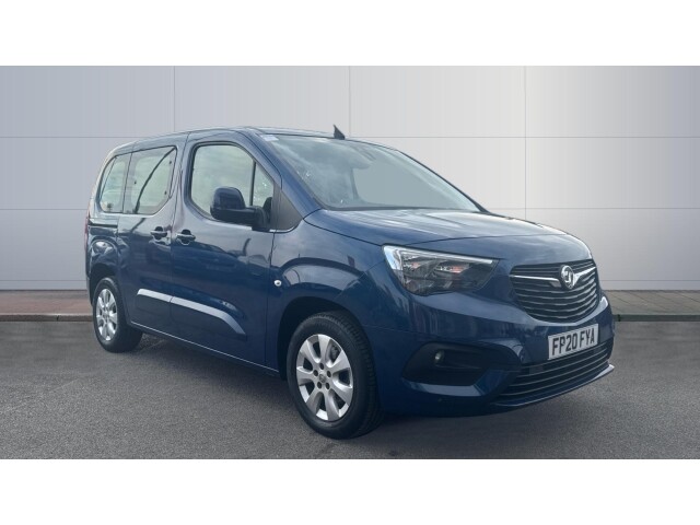 Main listing image - Vauxhall Combo Life