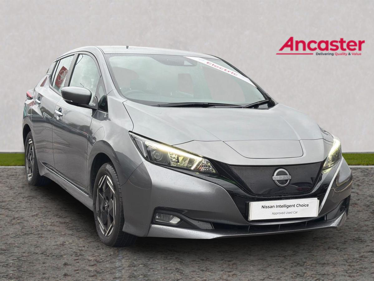 Main listing image - Nissan Leaf