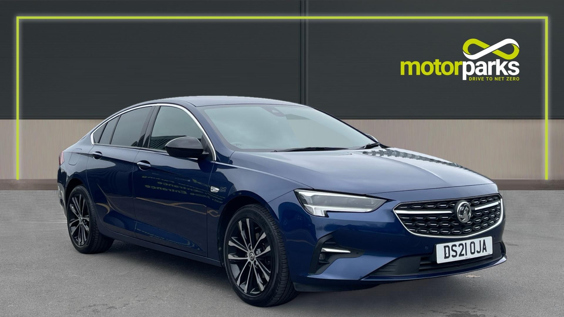 Main listing image - Vauxhall Insignia