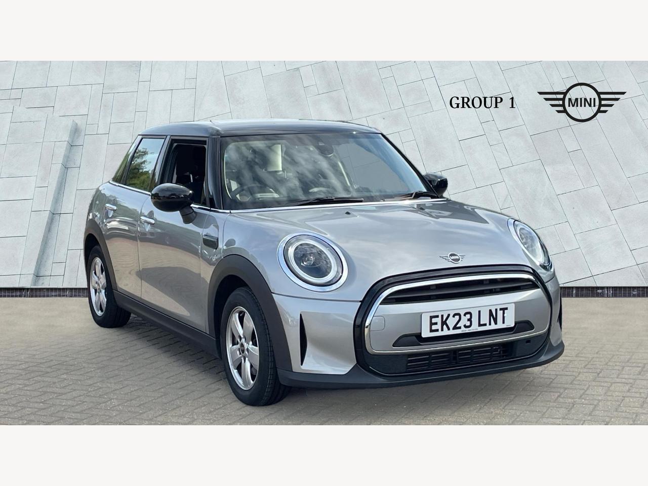 Main listing image - MINI Hatchback 5dr