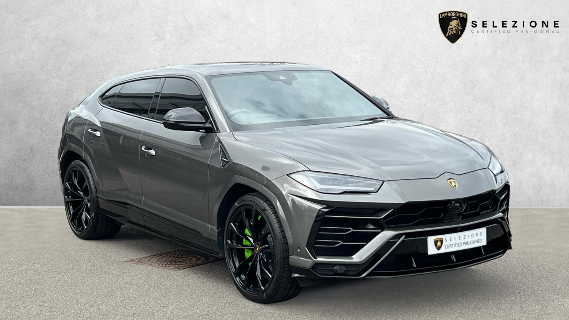 Main listing image - Lamborghini Urus