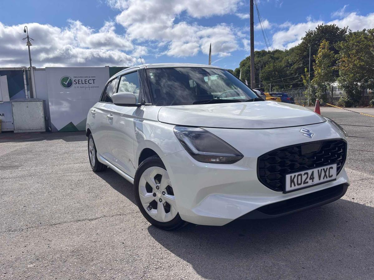 Main listing image - Suzuki Swift