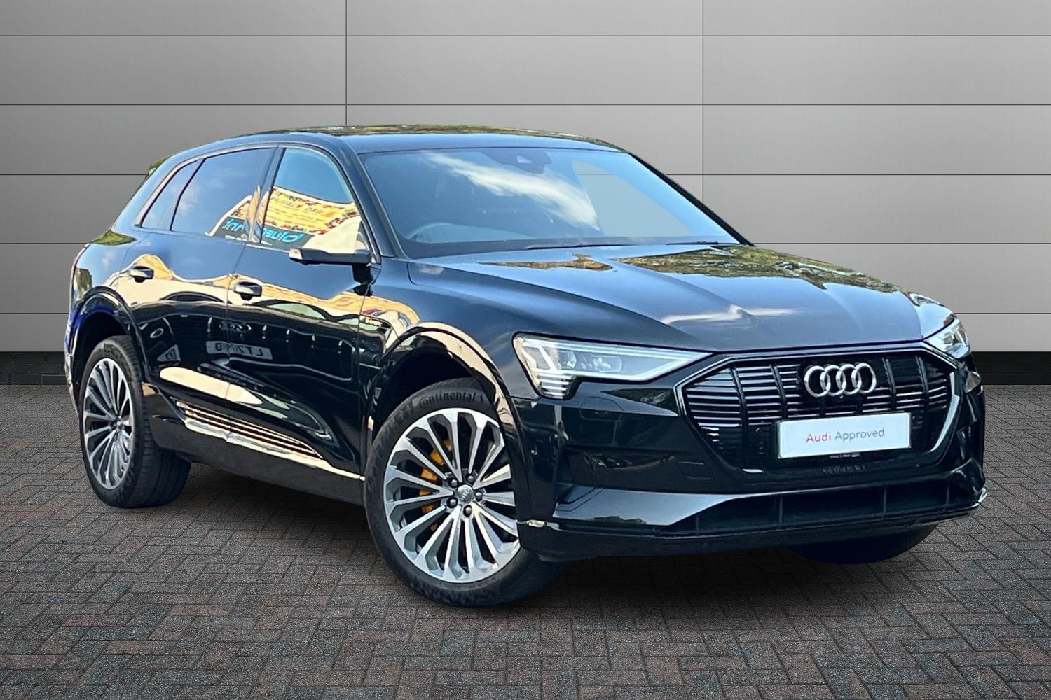 Main listing image - Audi e-tron