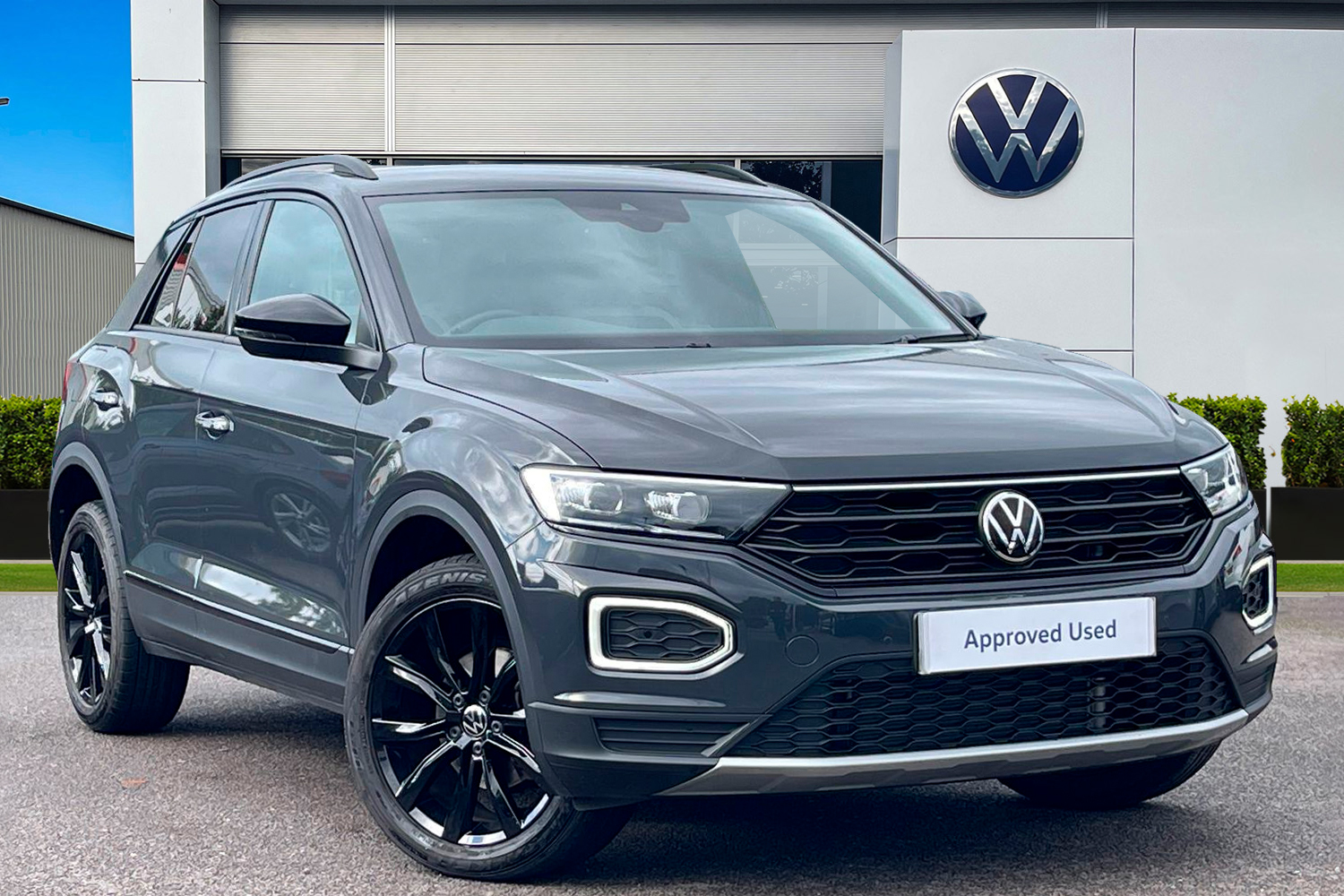 Main listing image - Volkswagen T-Roc