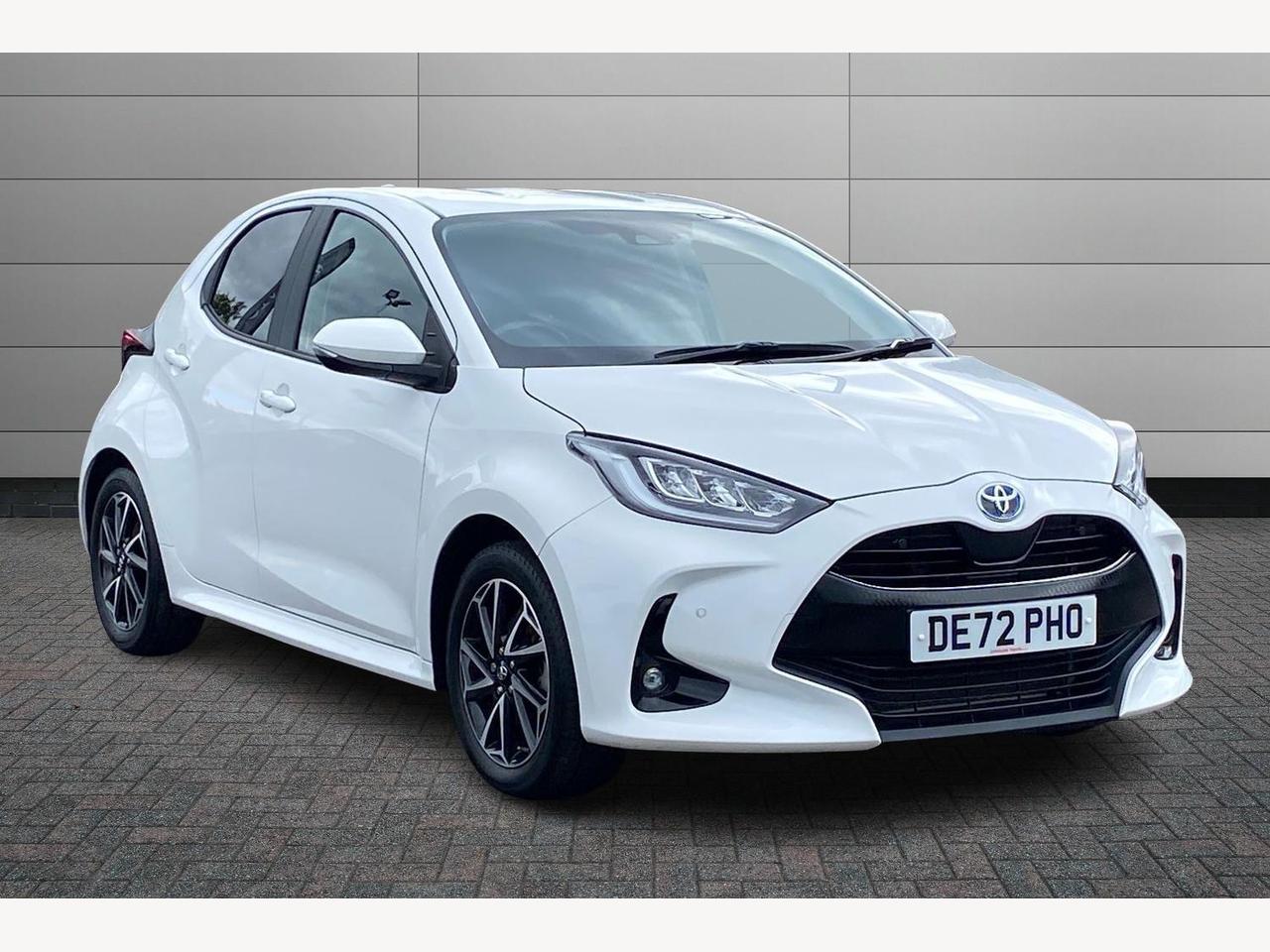 Main listing image - Toyota Yaris