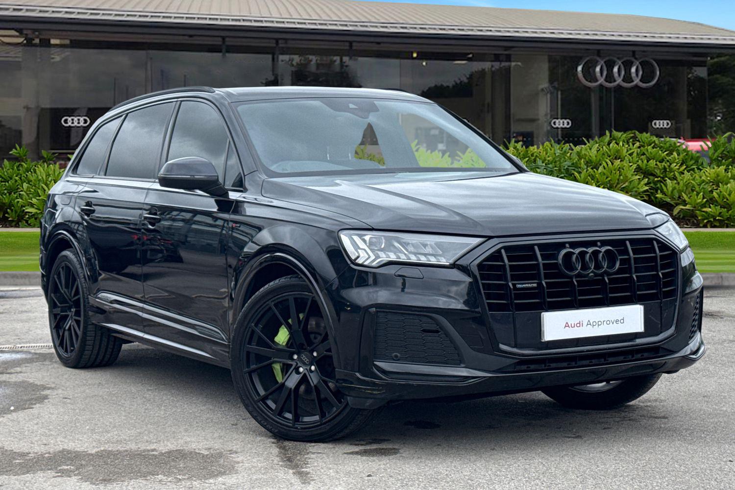 Main listing image - Audi Q7