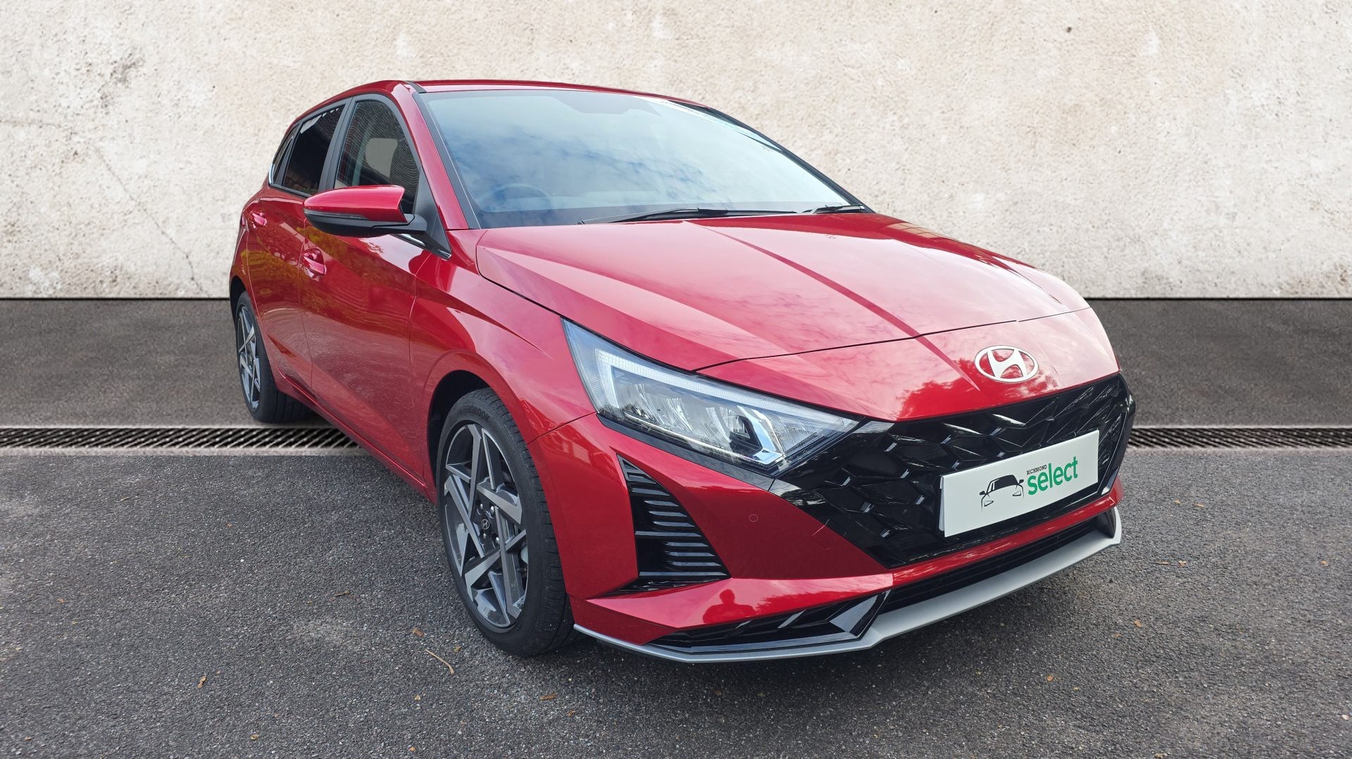 Main listing image - Hyundai i20