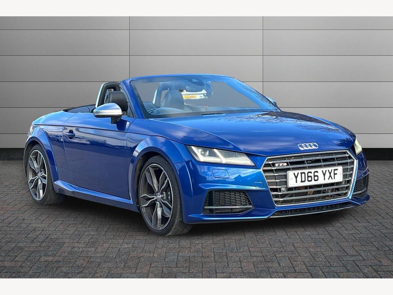 Main listing image - Audi TT S