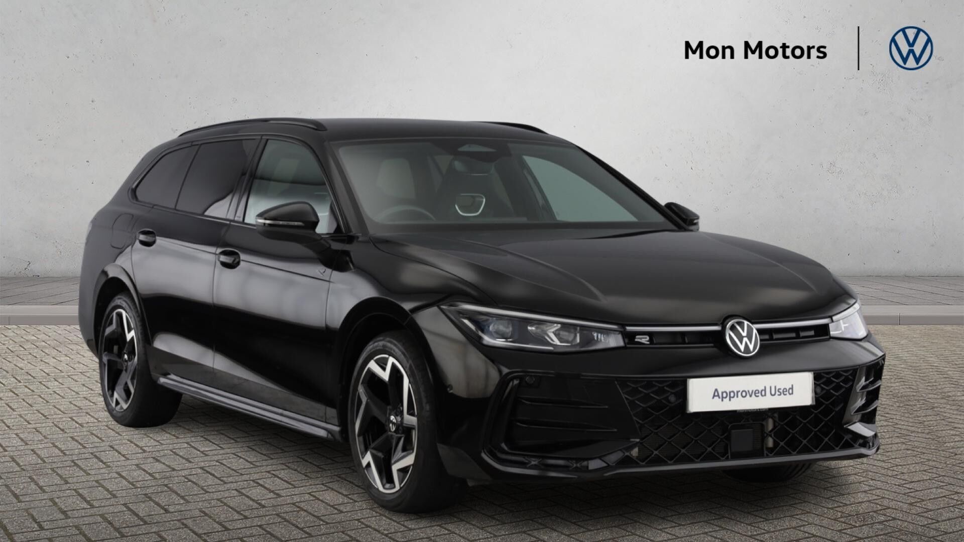 Main listing image - Volkswagen Passat