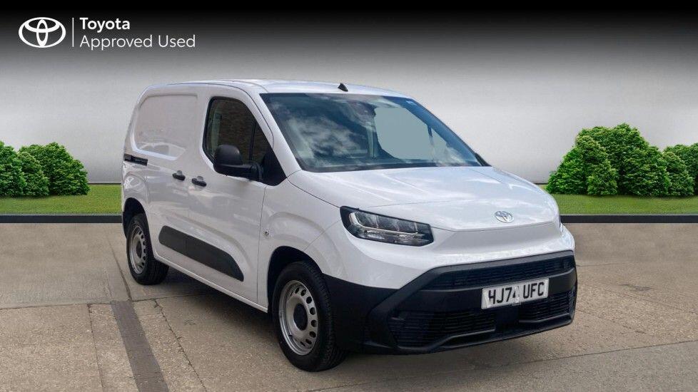 Main listing image - Toyota Proace City