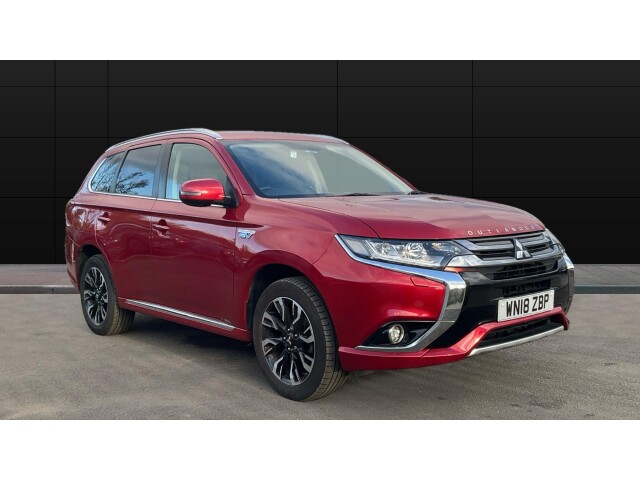 Main listing image - Mitsubishi Outlander