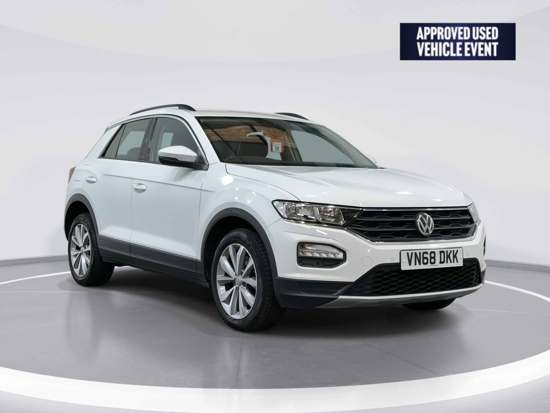 Main listing image - Volkswagen T-Roc