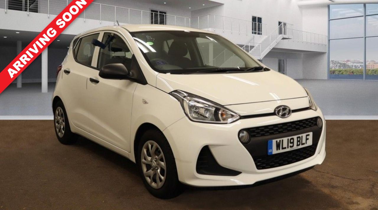 Main listing image - Hyundai i10