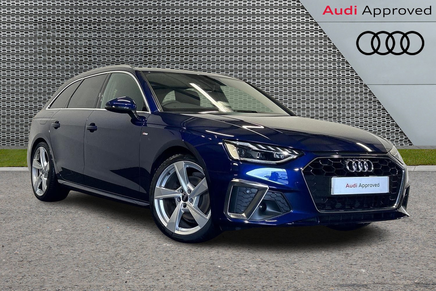 Main listing image - Audi A4 Avant