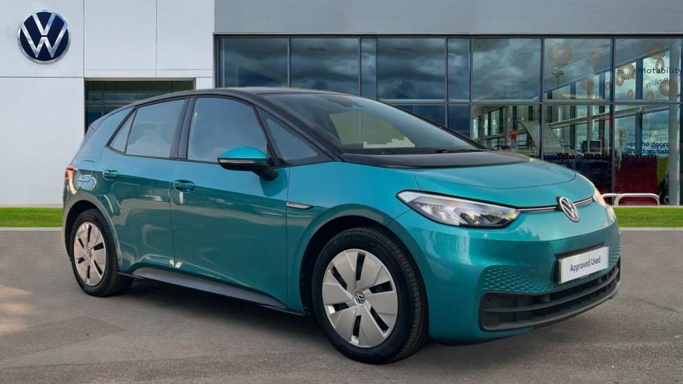 Main listing image - Volkswagen ID.3