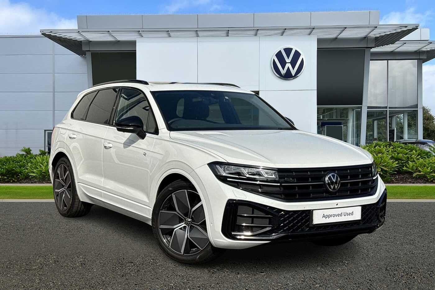 Main listing image - Volkswagen Touareg