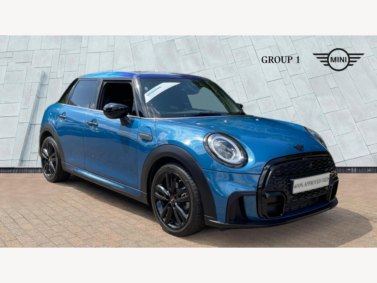 Main listing image - MINI Hatchback 5dr