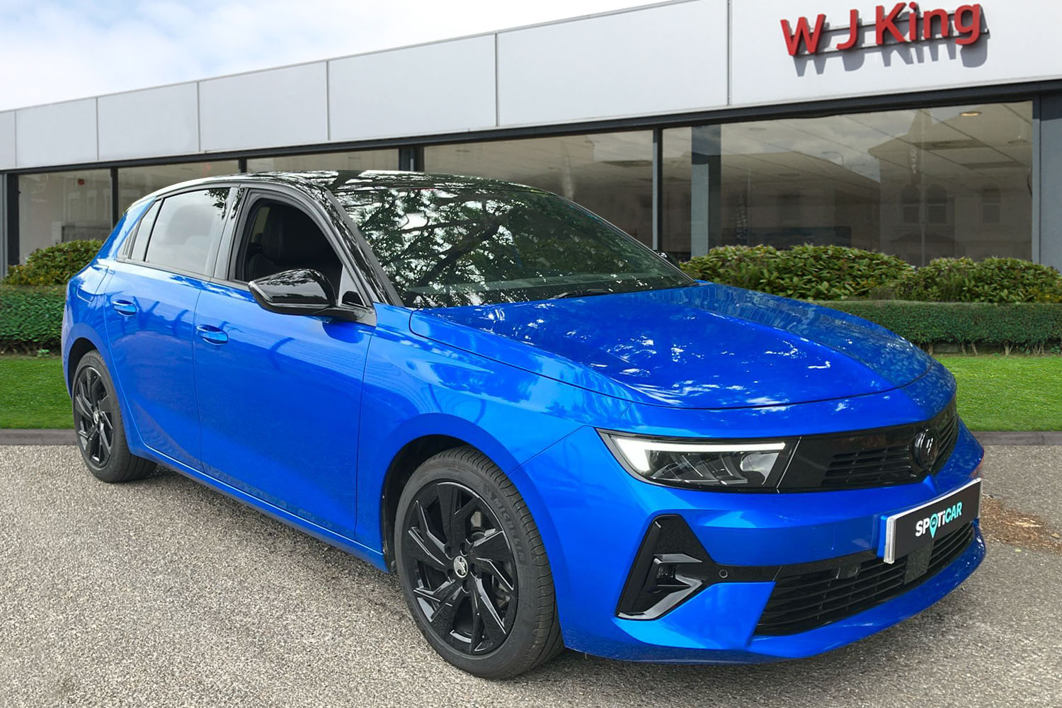 Main listing image - Vauxhall Astra