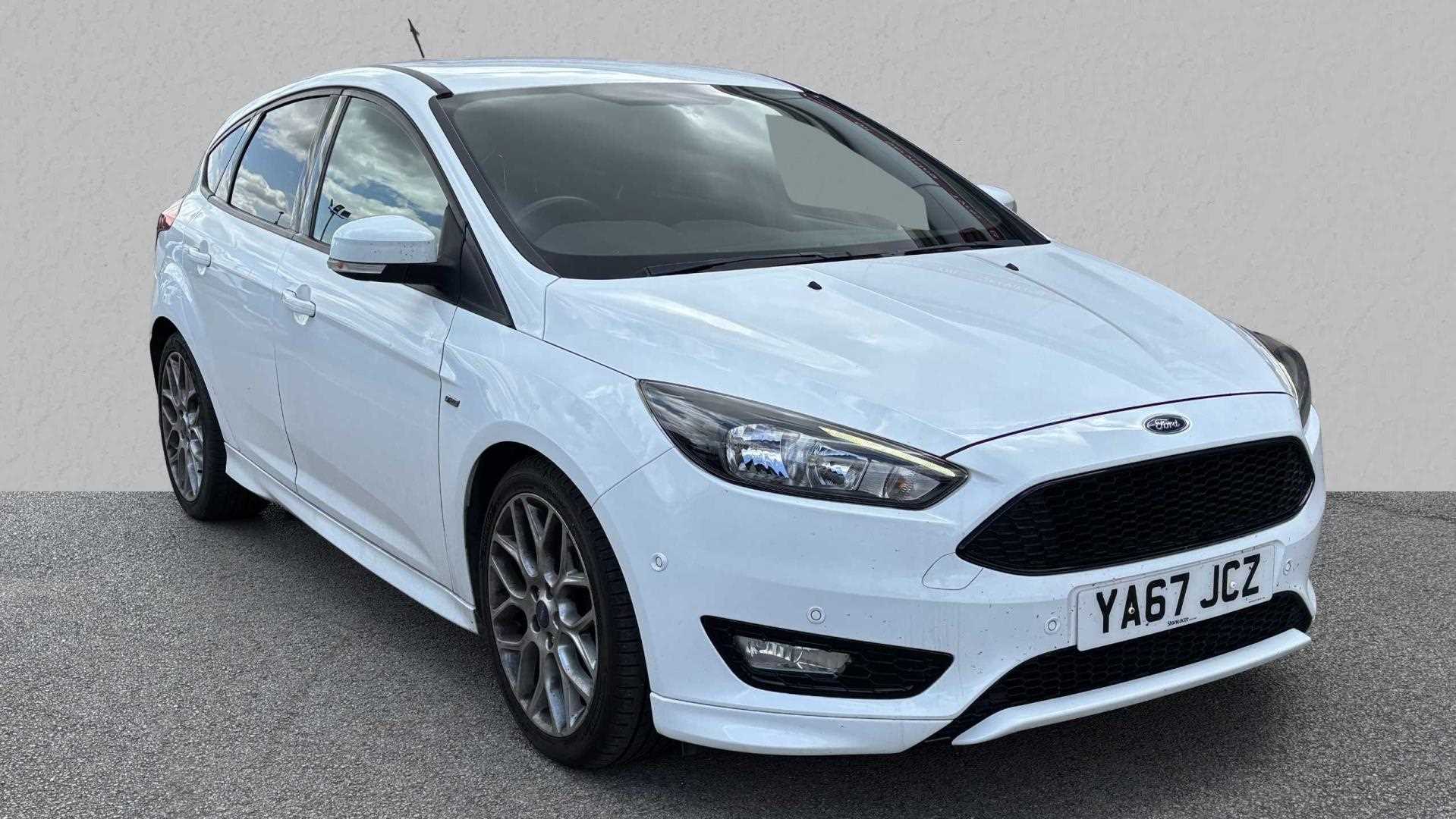 Main listing image - Ford Focus