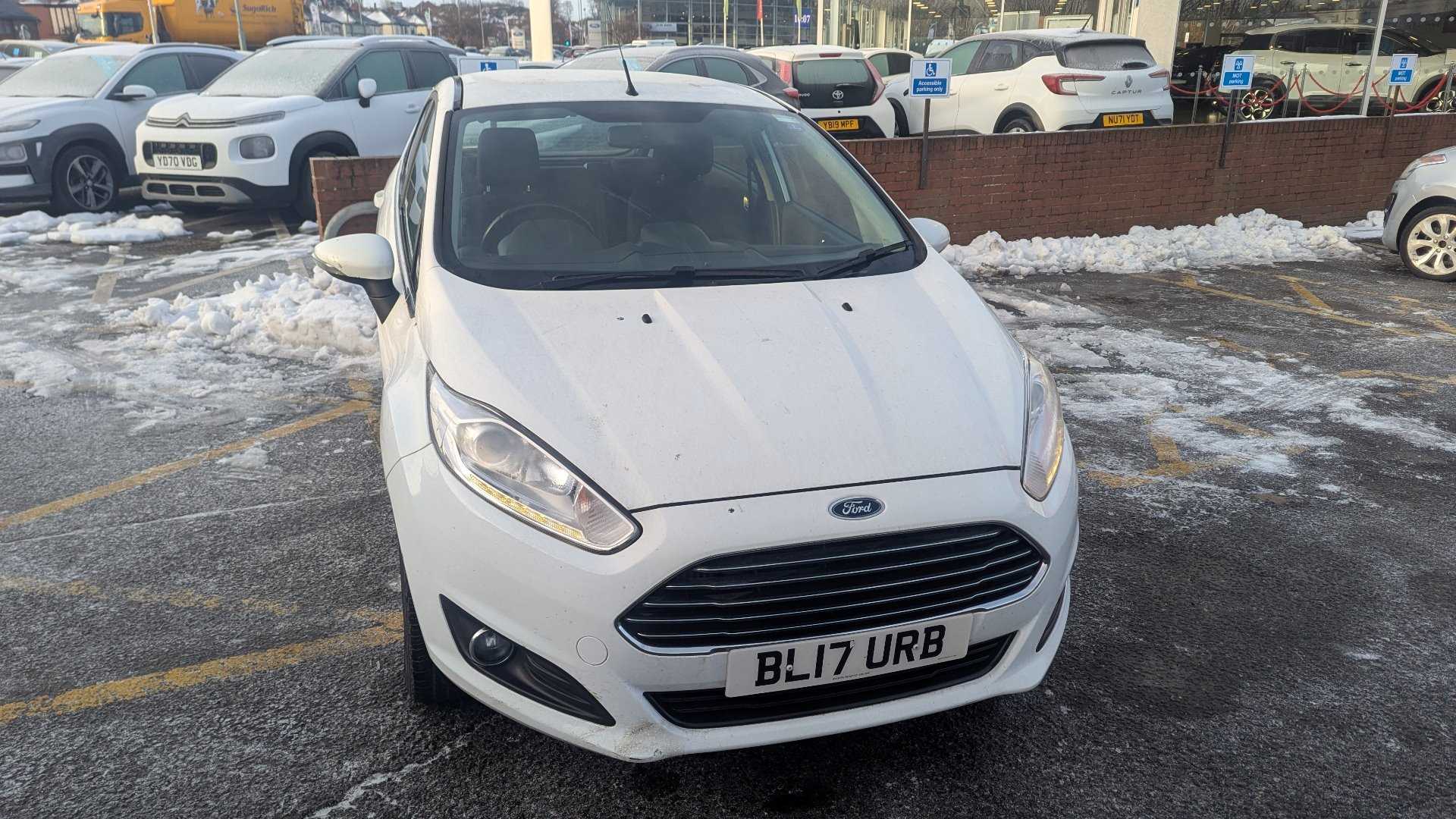 Main listing image - Ford Fiesta